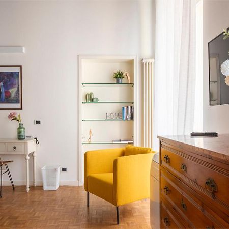 Charming Joivy Flat Next To Duomo Di 科莫 外观 照片