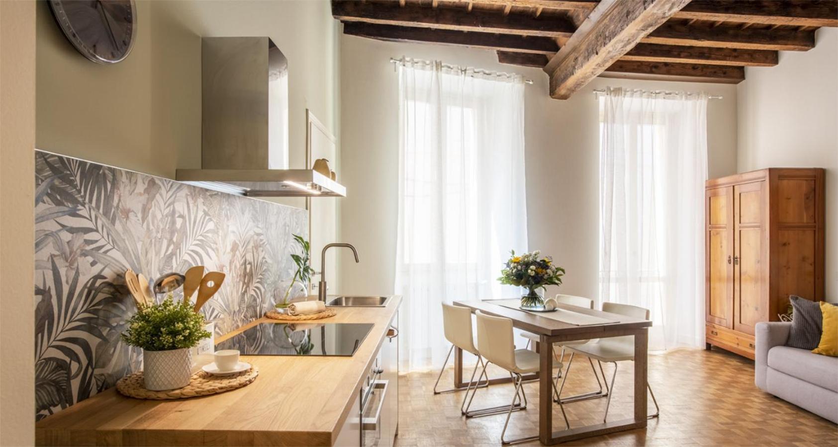 Charming Joivy Flat Next To Duomo Di 科莫 外观 照片