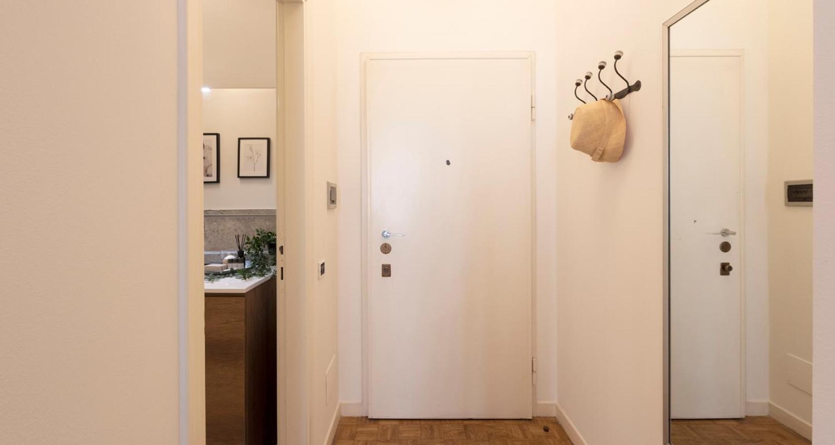 Charming Joivy Flat Next To Duomo Di 科莫 外观 照片