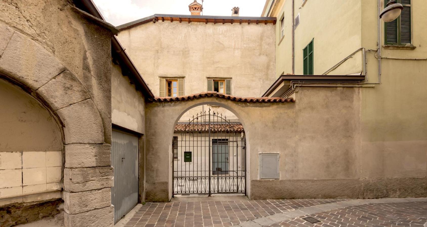 Charming Joivy Flat Next To Duomo Di 科莫 外观 照片